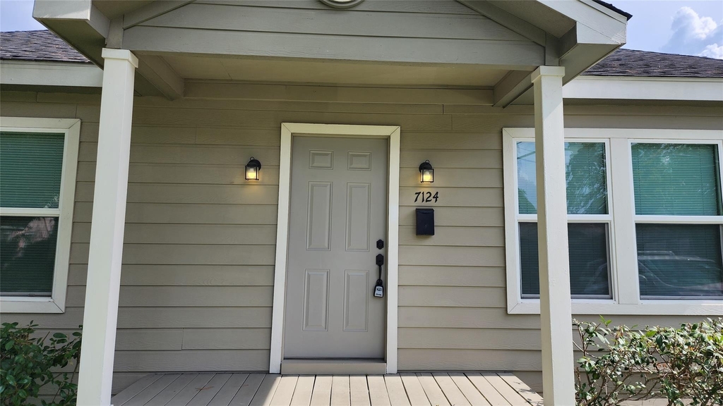 7124 Linden Street - Photo 2