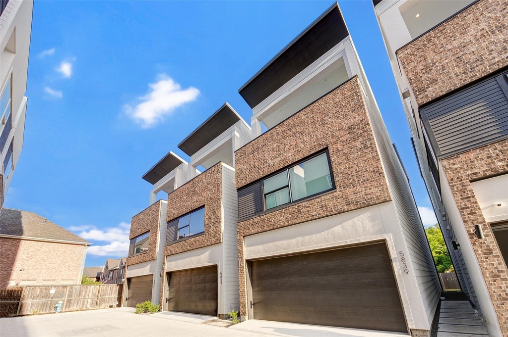5839 Dolores Street - Photo 1