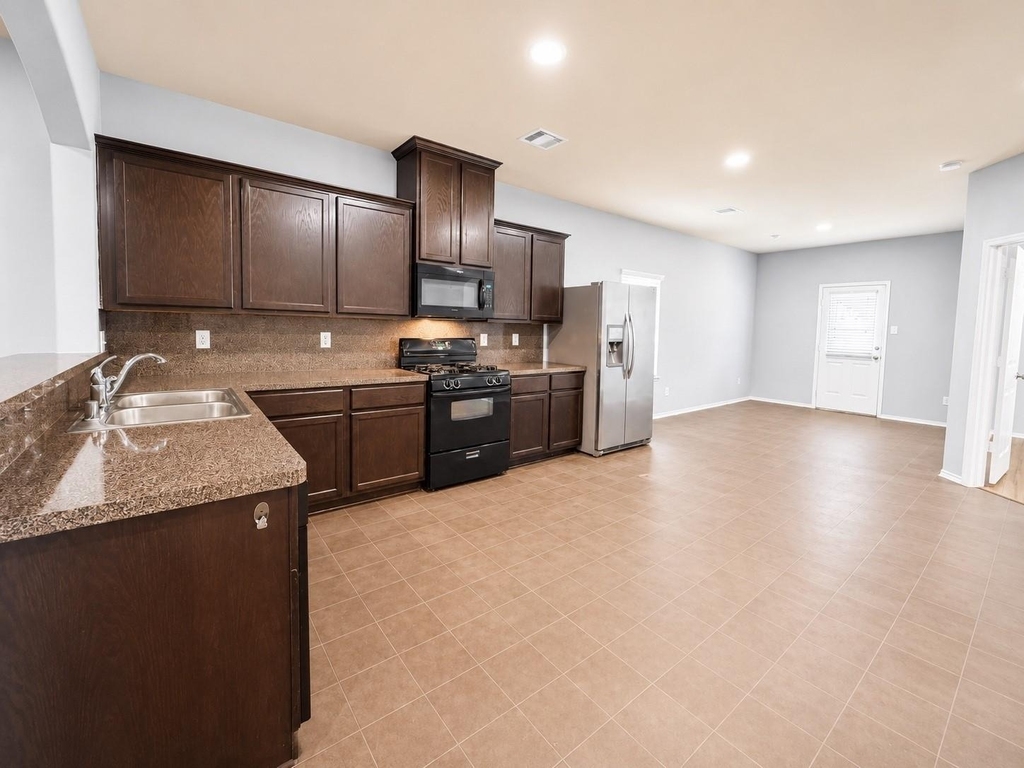 19726 Ashley Terrace Lane - Photo 6