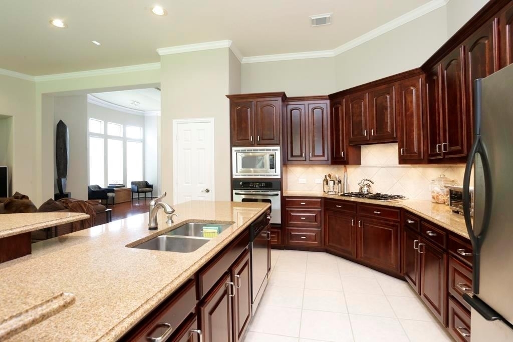 23119 Redberry Lane - Photo 4