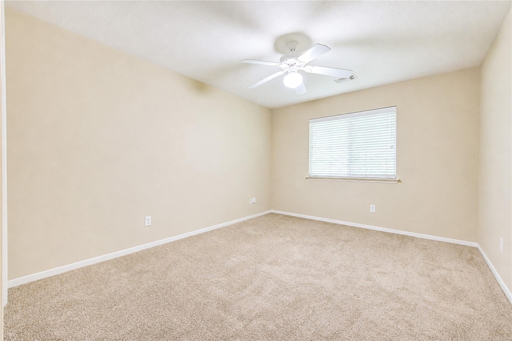 14009 Hollow Canyon Lane - Photo 8