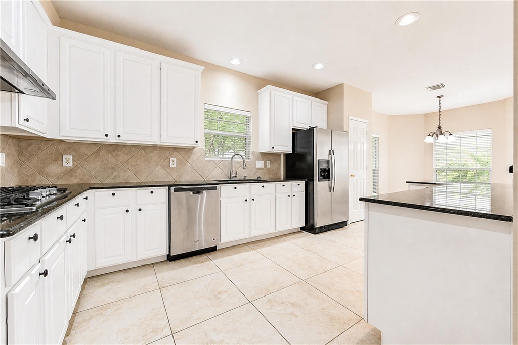 14009 Hollow Canyon Lane - Photo 2