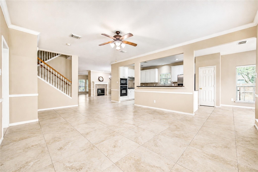 14009 Hollow Canyon Lane - Photo 3