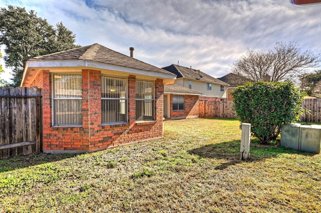 1226 Berrystone Trail - Photo 31