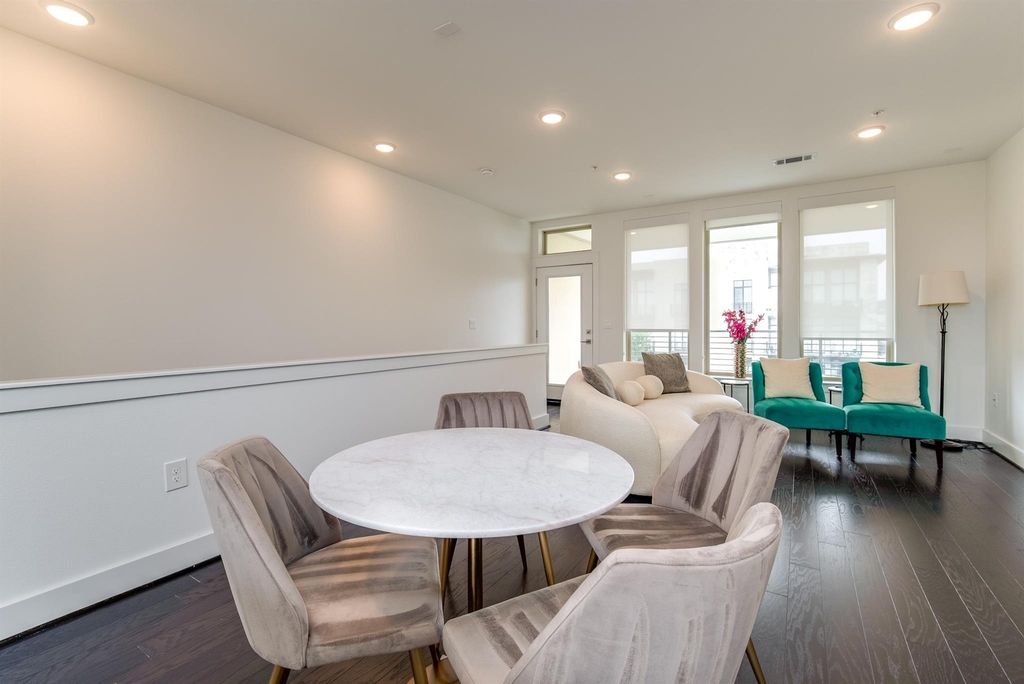 4819 Caroline Street - Photo 17