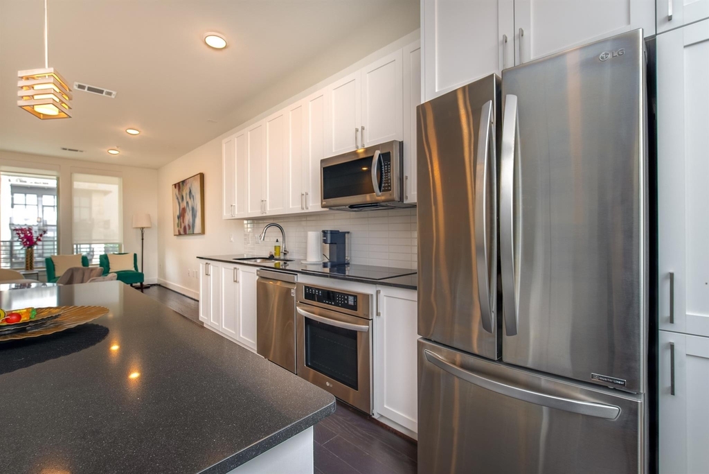 4819 Caroline Street - Photo 20