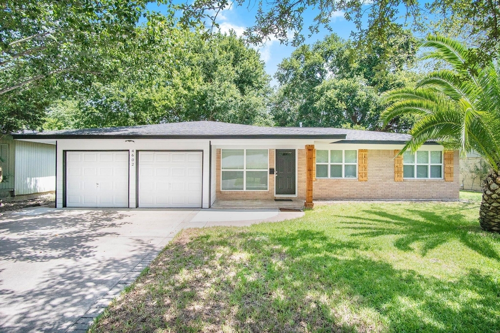 4602 Kinglet Street - Photo 2
