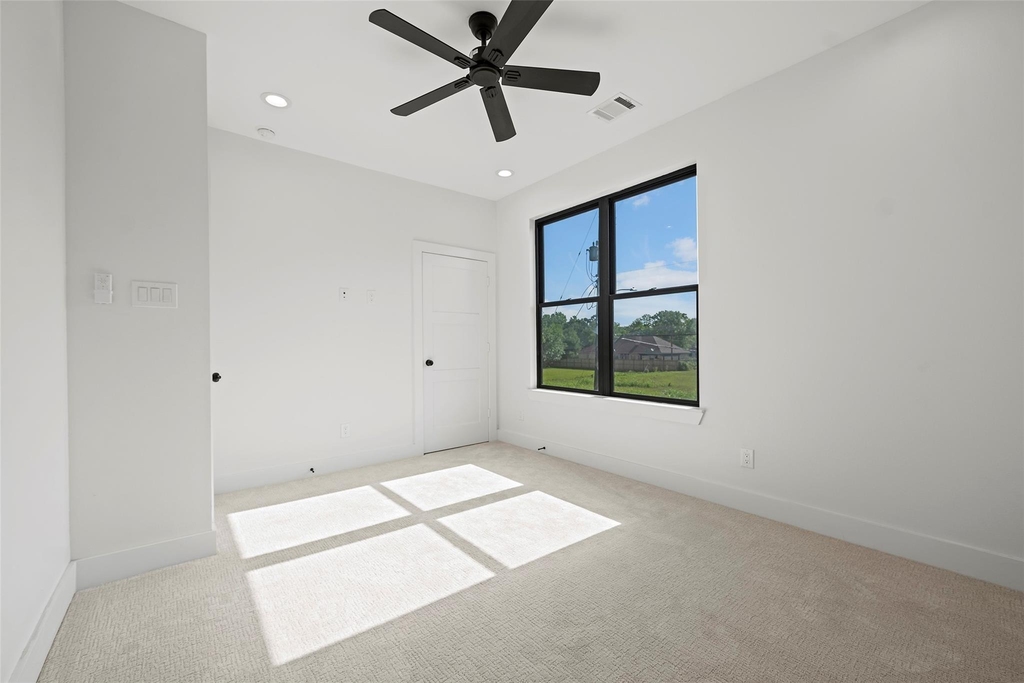 8417 Venus Street - Photo 21