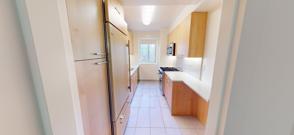 East 23rd Street - Photo 2