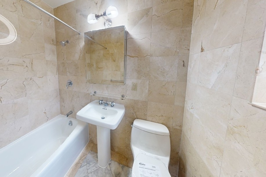 East 23rd Street - Photo 8