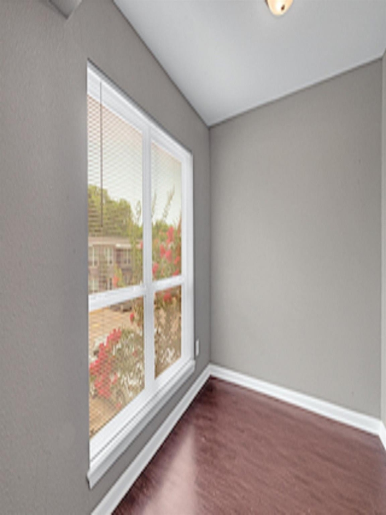 3031 Sumpter - Photo 12