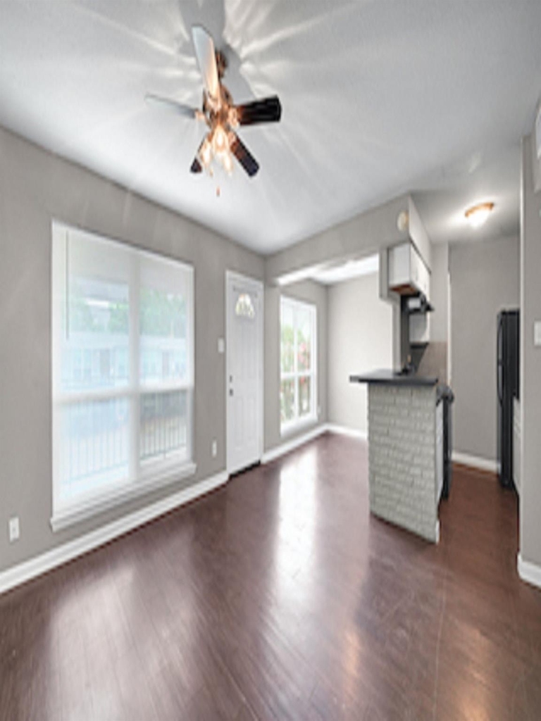 3031 Sumpter - Photo 9