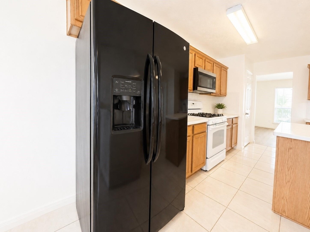 7219 Brookville Lane - Photo 9