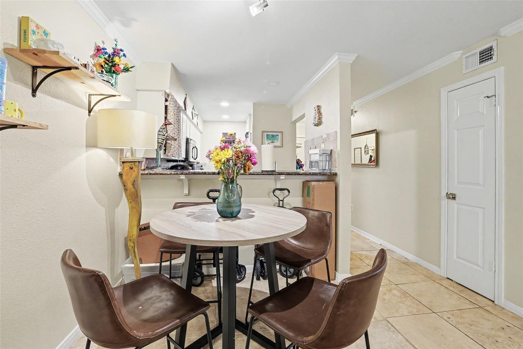 501 W 26th Street - Photo 17
