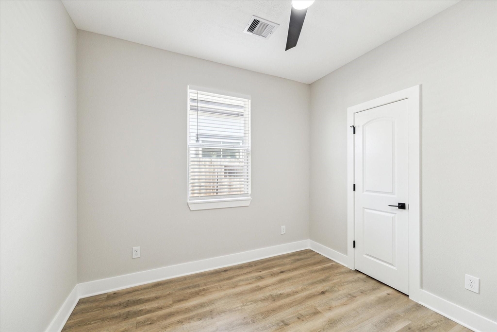 8130 Sunbury Street - Photo 5