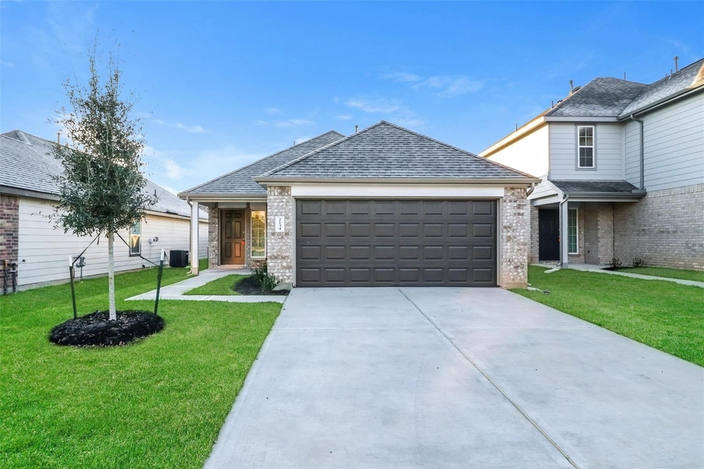 2134 Middle Ridge Drive - Photo 0