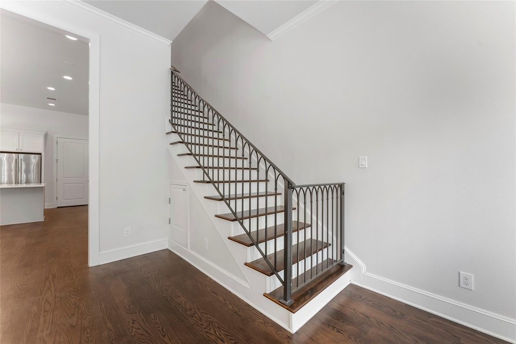 247 Green Boulevard - Photo 20