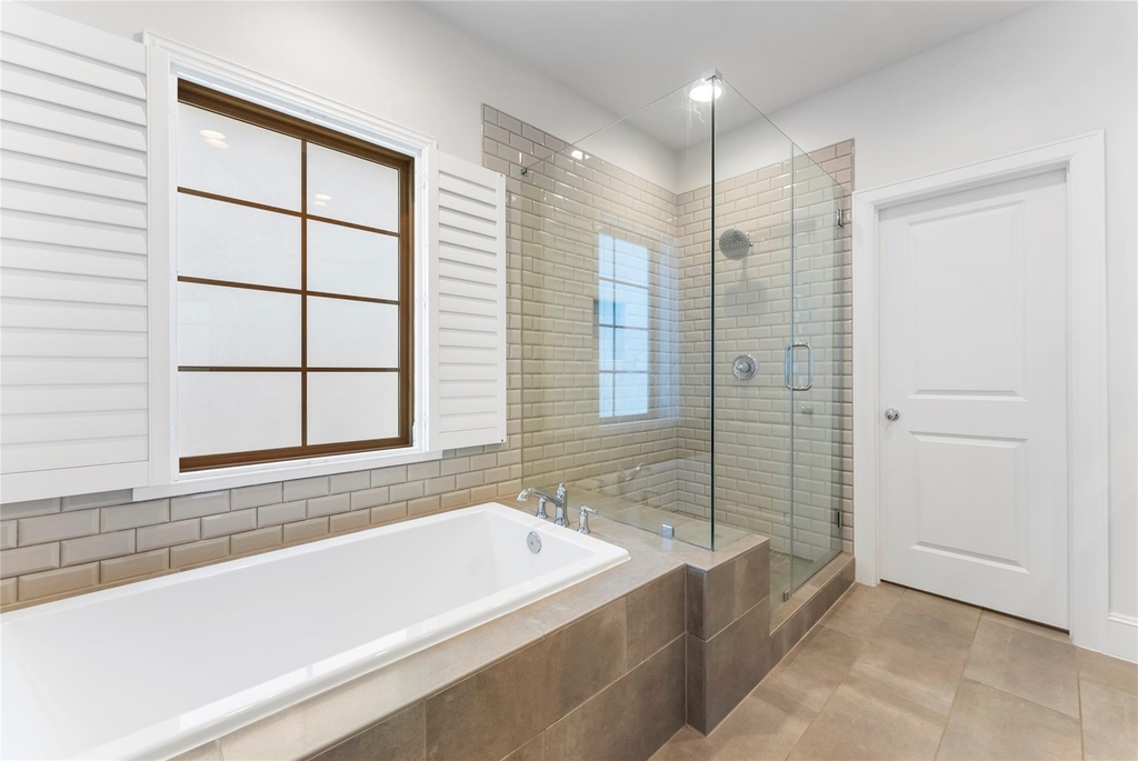 247 Green Boulevard - Photo 35