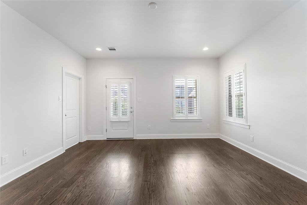 247 Green Boulevard - Photo 31