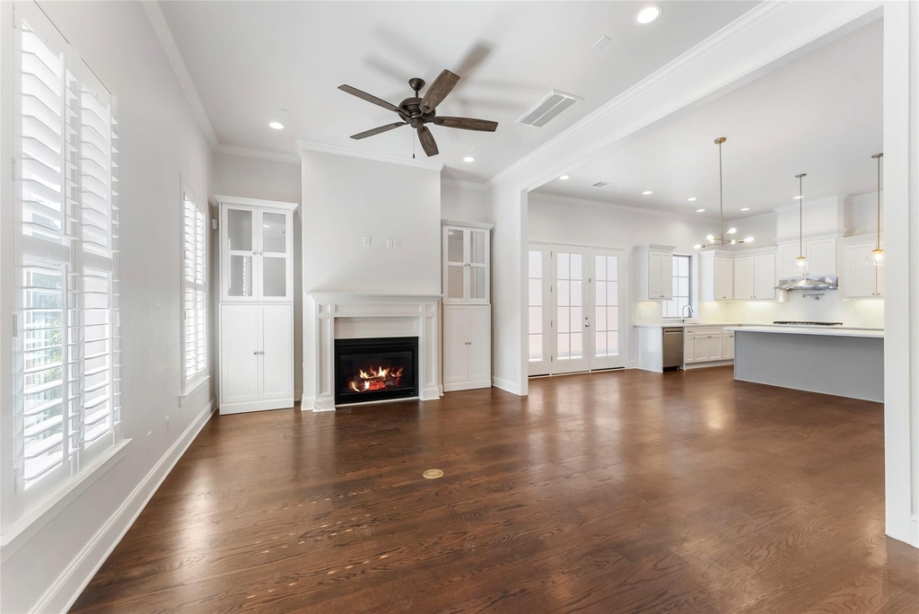247 Green Boulevard - Photo 23
