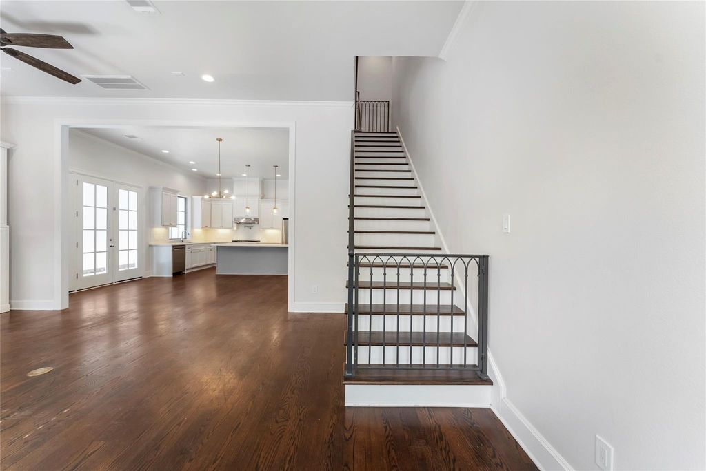 247 Green Boulevard - Photo 19