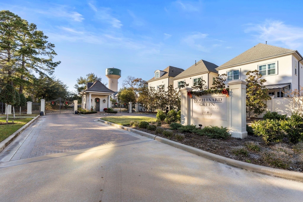 247 Green Boulevard - Photo 49