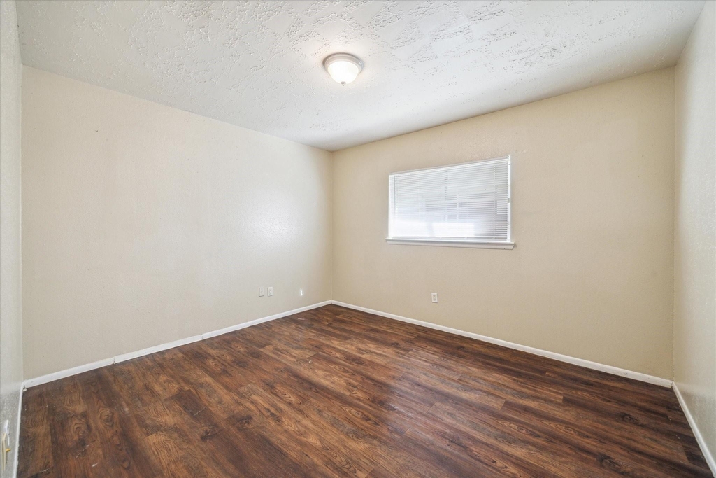 23902 Silversmith Lane - Photo 5