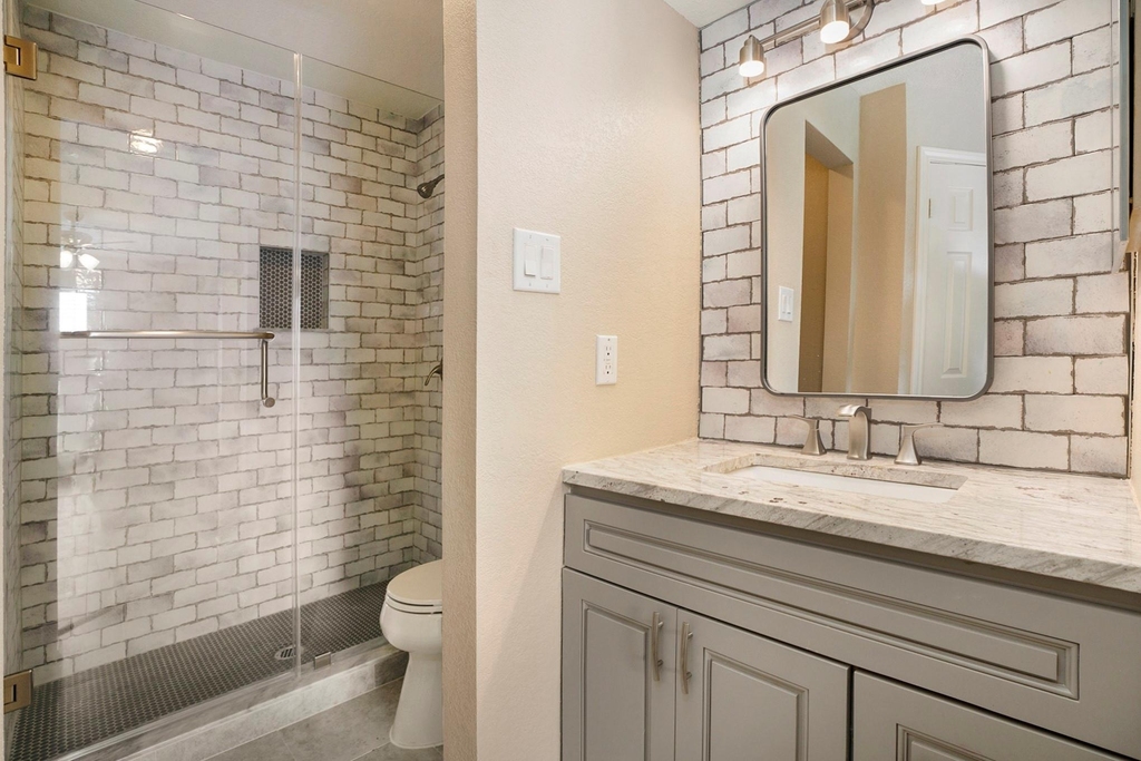 18800 Egret Bay Boulevard - Photo 11