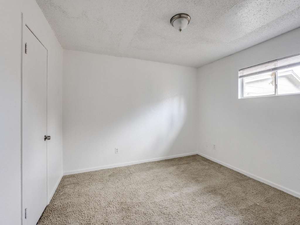 1711 Wichita - Photo 8