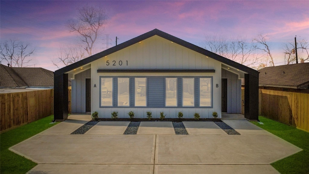 5201 Fairchild Street - Photo 1