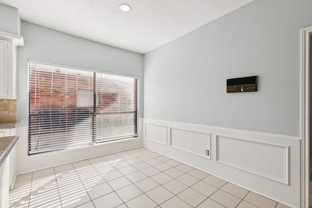 14819 Walbrook Drive - Photo 10