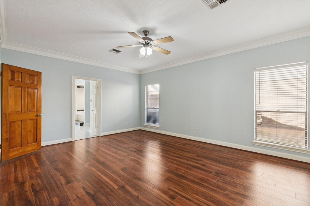 14819 Walbrook Drive - Photo 20