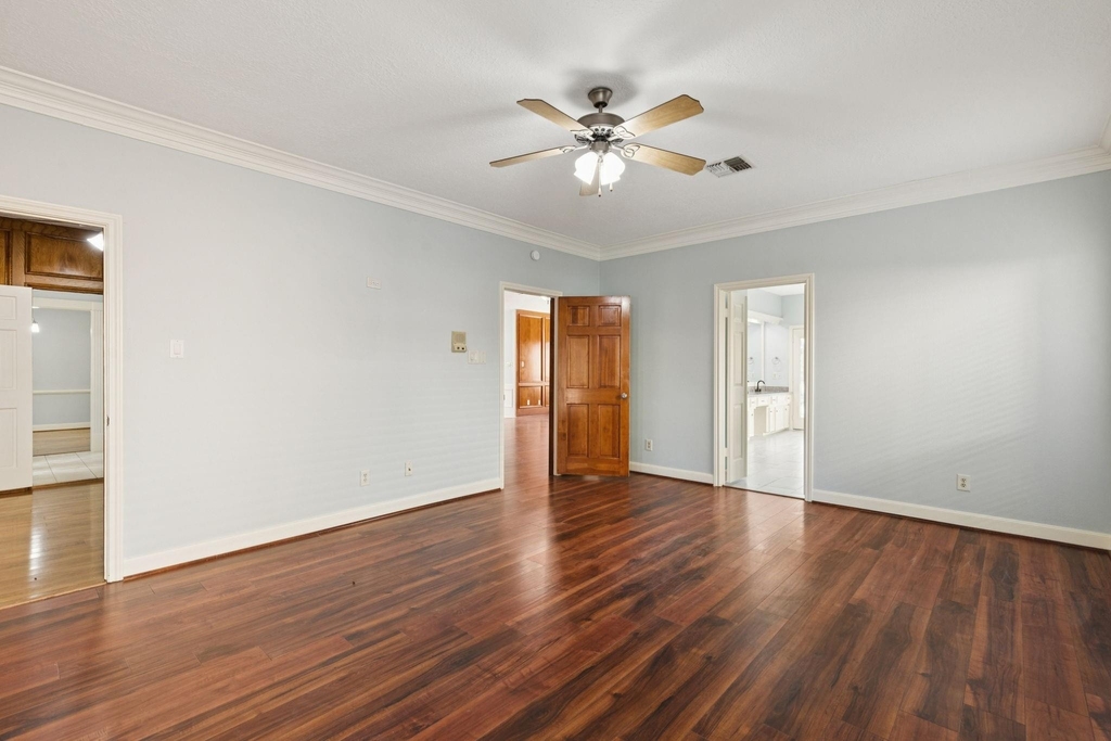 14819 Walbrook Drive - Photo 19