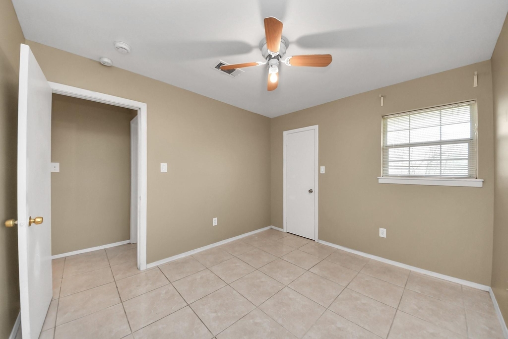 811 Hillcrest Drive - Photo 20