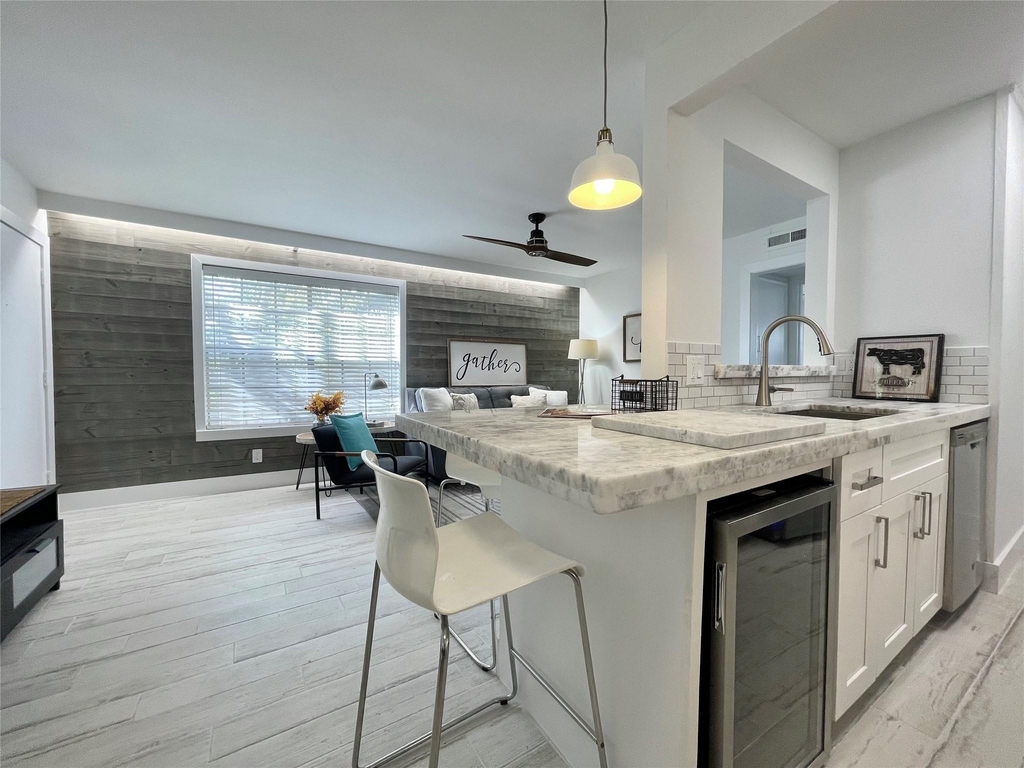 1855 Portsmouth Street - Photo 4