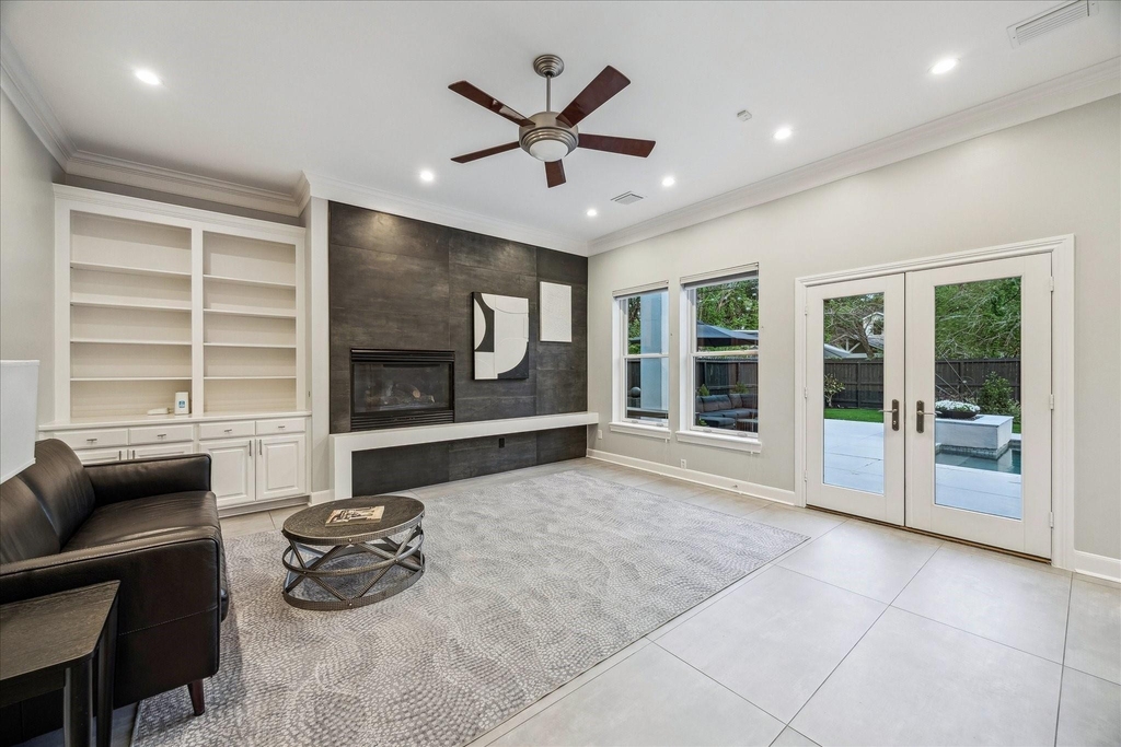 8745 Tollis Street - Photo 8