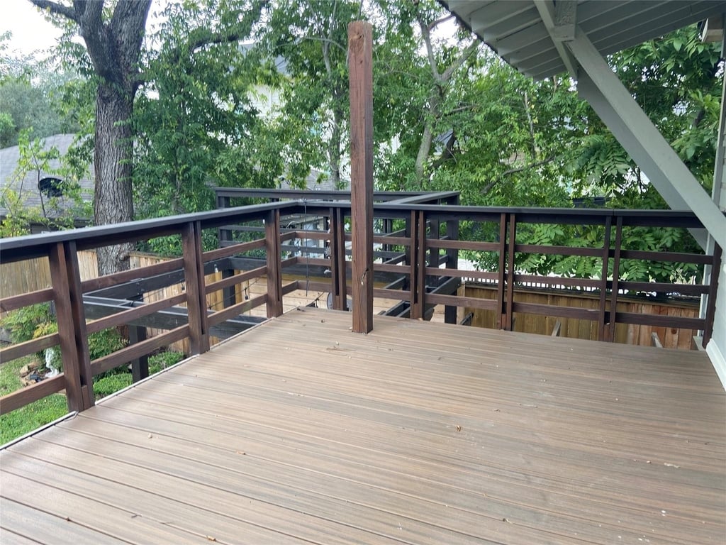 1025 Beverly Street - Photo 2