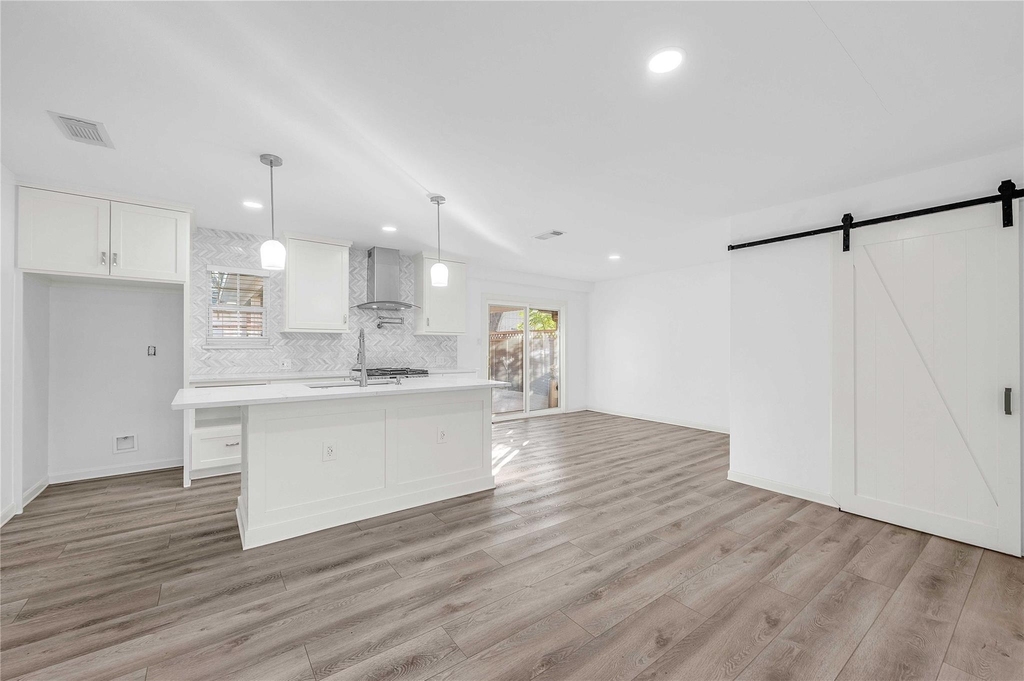 6014 Belarbor Street - Photo 4