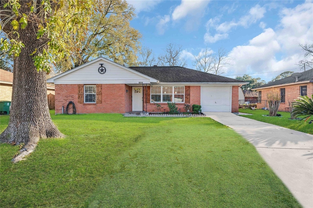 6014 Belarbor Street - Photo 0