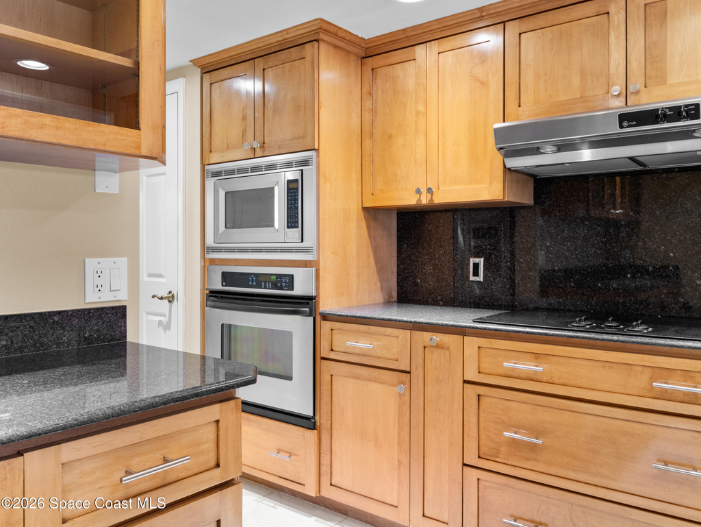 2220 Front Street - Photo 16