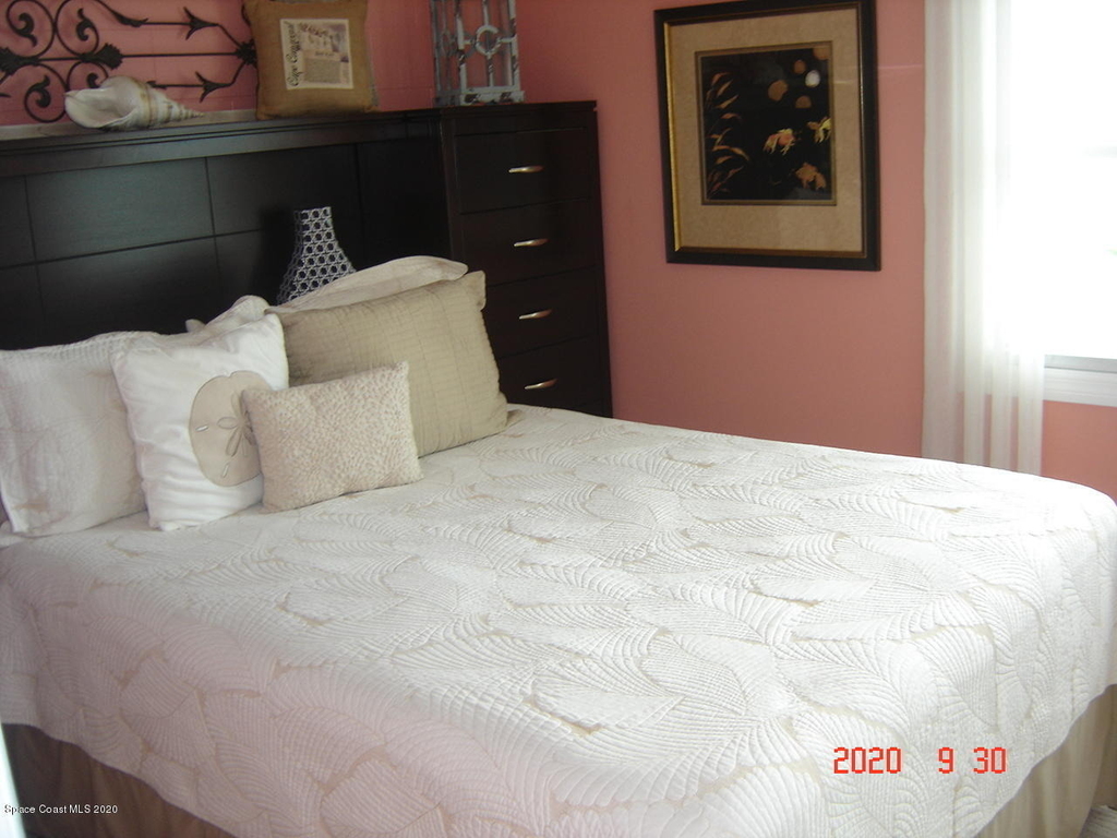 7801 Ridgewood Avenue - Photo 9