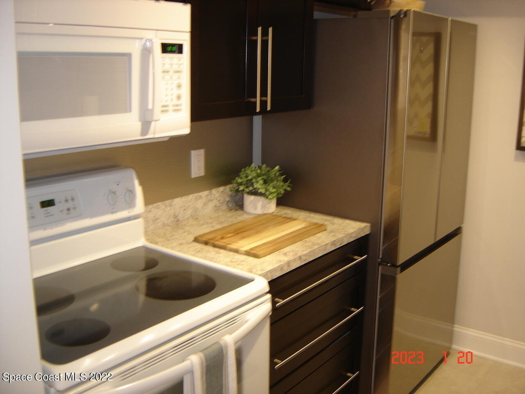 7801 Ridgewood Avenue - Photo 7
