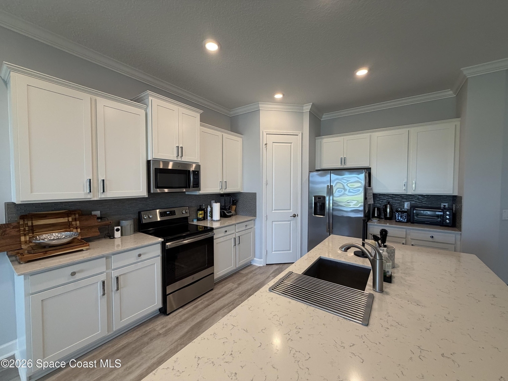 2371 Caravan Place - Photo 9