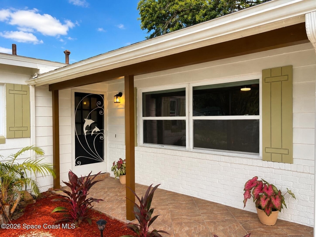 987 Kings Post Road - Photo 4
