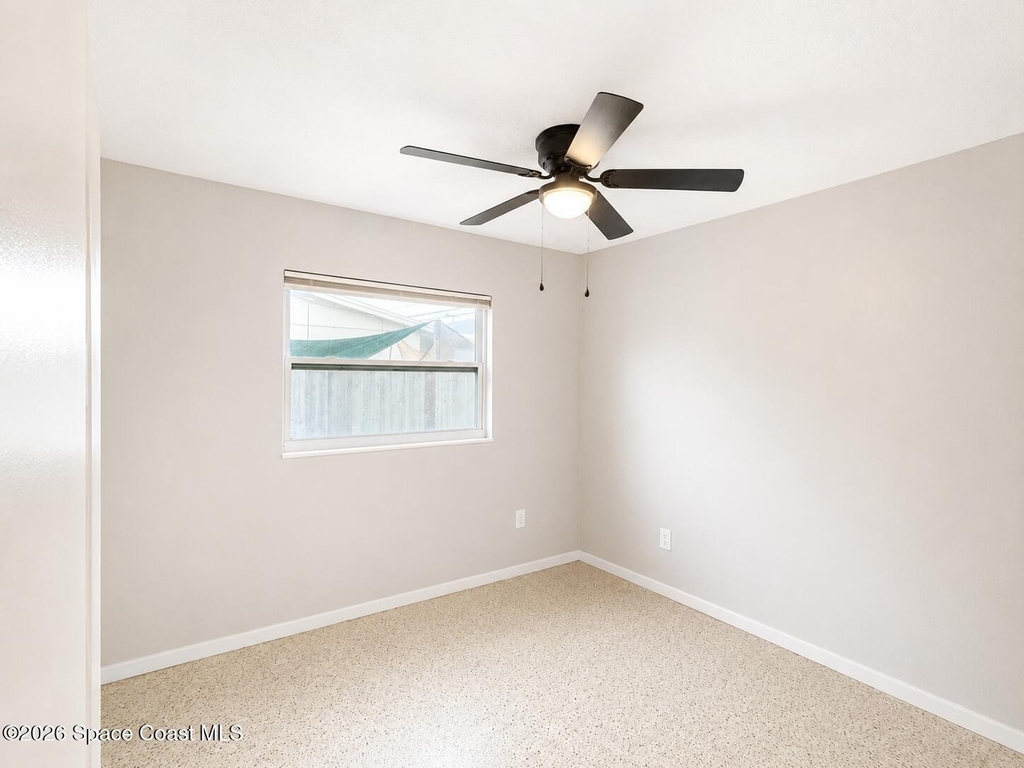 987 Kings Post Road - Photo 17