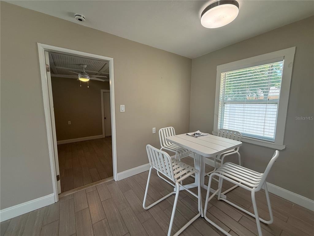 3200 W De Bazan Avenue - Photo 13