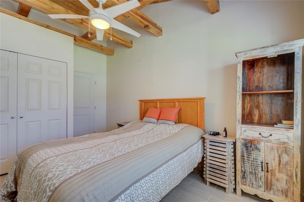3200 W De Bazan Avenue - Photo 52