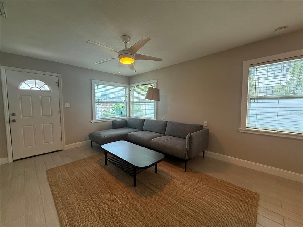 3200 W De Bazan Avenue - Photo 45