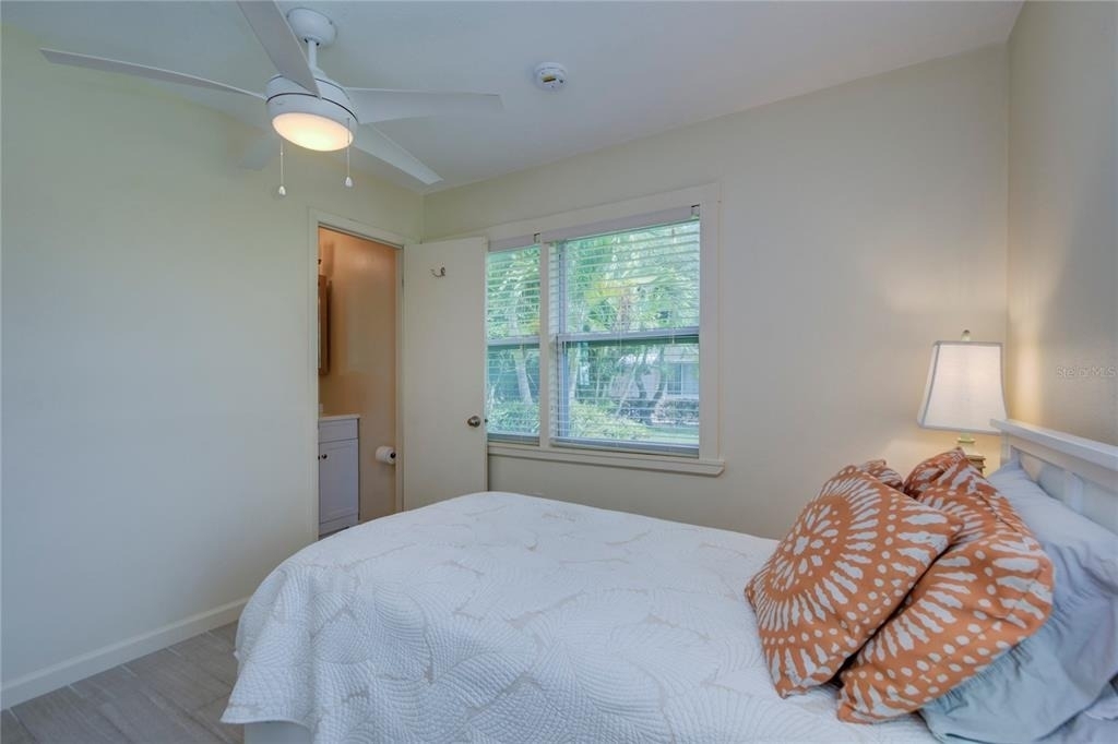 3200 W De Bazan Avenue - Photo 26