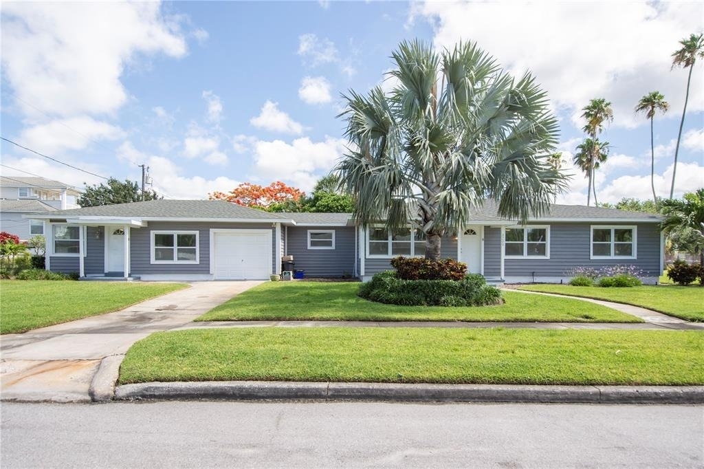 3200 W De Bazan Avenue - Photo 0